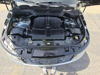 2019 Land Rover Range Rover Sport SVR – miniatura 26