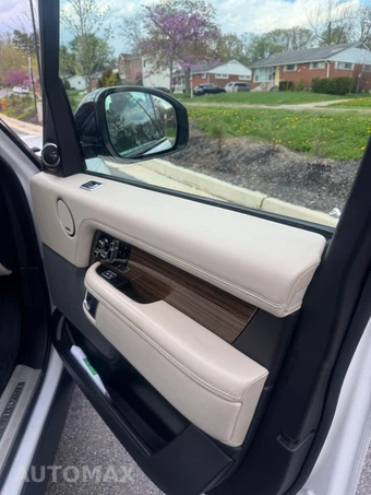 2019 Land Rover Range Rover Supercharged LWB - miniatura 31