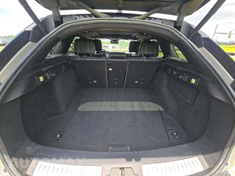 2019 Land Rover Range Rover Velar R-Dynamic SE - miniatura 11