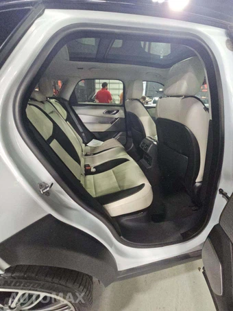 2019 Land Rover Range Rover Velar R-Dynamic SE - miniatura 16