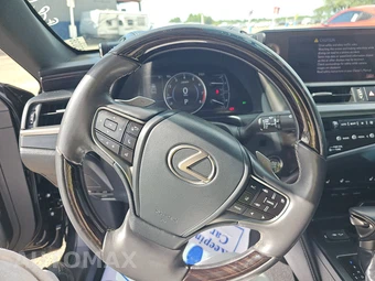 2019 Lexus ES 350 – miniatura 10
