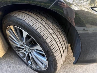 2019 Lexus ES 350 - miniatura 9