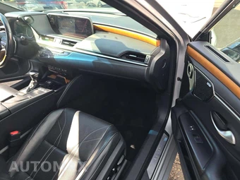 2019 Lexus ES 350 Ultra Luxury - miniatura 19