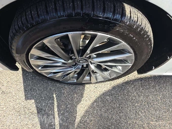 2019 Lexus ES 350 Ultra Luxury - miniatura 22