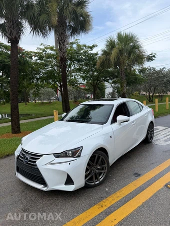 2019 Lexus IS 300 F SPORT - miniatura 2