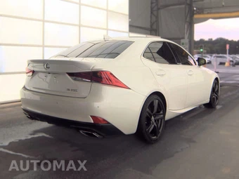 2019 Lexus IS 300 - miniatura 4