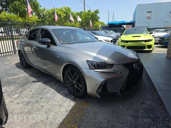 2019 Lexus IS 300 – miniatura 4