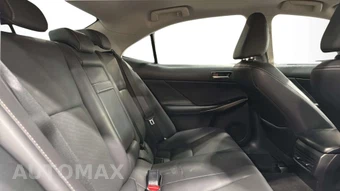2019 Lexus IS 300 - miniatura 11