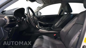 2019 Lexus IS 300 - miniatura 18