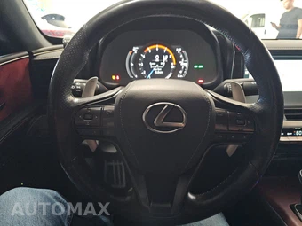 2019 Lexus LC 500 - miniatura 10