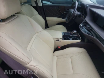 2019 Lexus LS 500 - miniatura 8