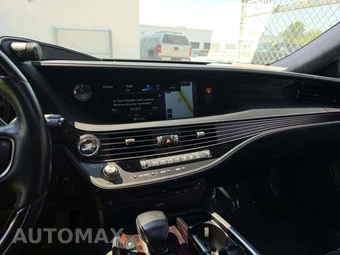 2019 Lexus LS 500 - miniatura 10