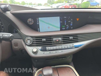 2019 Lexus LS 500 – miniatura 7