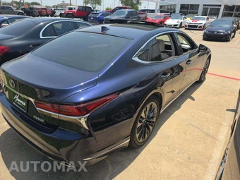 2019 Lexus LS 500 – miniatura 3