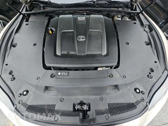 2019 Lexus LS 500 – miniatura 15