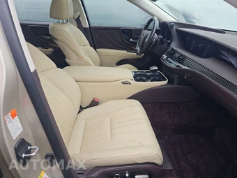 2019 Lexus LS 500 – miniatura 8