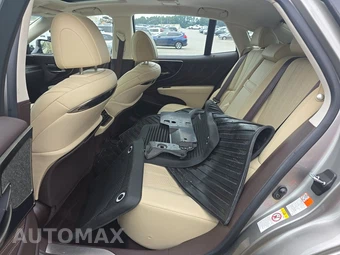 2019 Lexus LS 500 – miniatura 13
