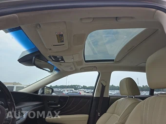 2019 Lexus LS 500 – miniatura 17