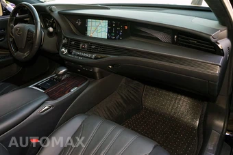 2019 Lexus LS 500 - miniatura 5