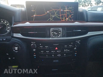 2019 Lexus LX 570 Three-Row – miniatura 11
