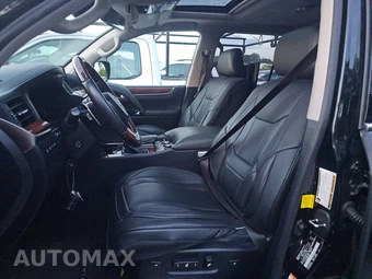 2019 Lexus LX 570 Three-Row – miniatura 7