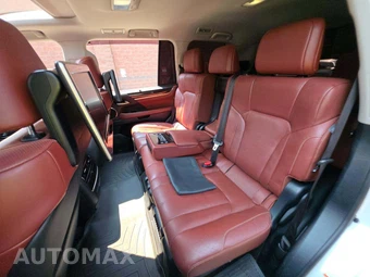 2019 Lexus LX 570 Three-Row - miniatura 10