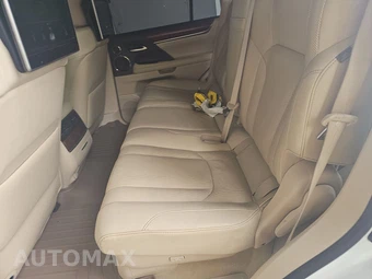 2019 Lexus LX 570 Three-Row - miniatura 13