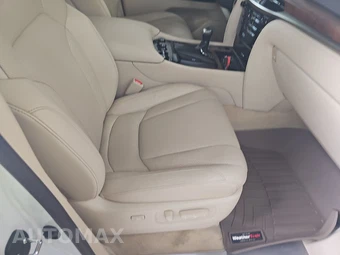 2019 Lexus LX 570 Three-Row - miniatura 8