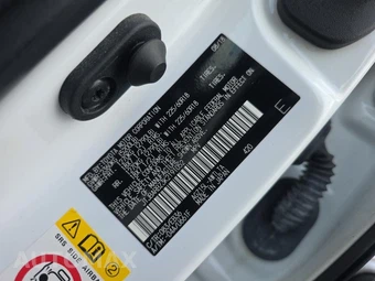 2019 Lexus NX 300 F SPORT - miniatura 18