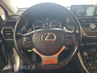 2019 Lexus NX 300 - miniatura 10