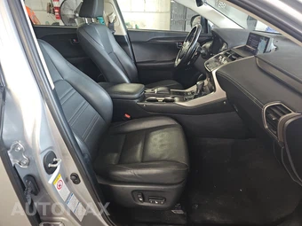 2019 Lexus NX 300 - miniatura 8