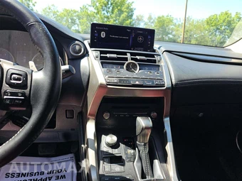 2019 Lexus NX 300 – miniatura 7