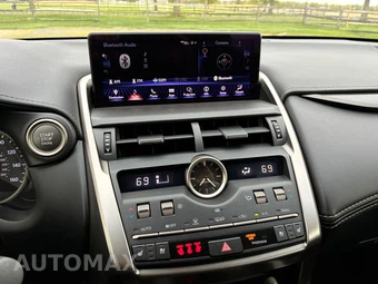 2019 Lexus NX 300 - miniatura 16