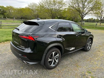 2019 Lexus NX 300 - miniatura 5