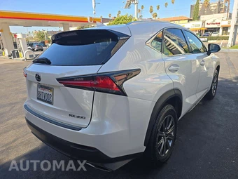 2019 Lexus NX 300 – miniatura 3