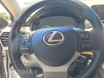 2019 Lexus NX 300 – miniatura 10