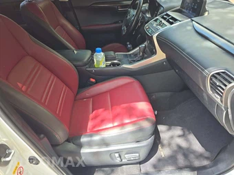 2019 Lexus NX 300 – miniatura 18