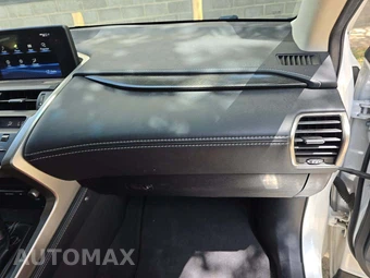 2019 Lexus NX 300 – miniatura 19