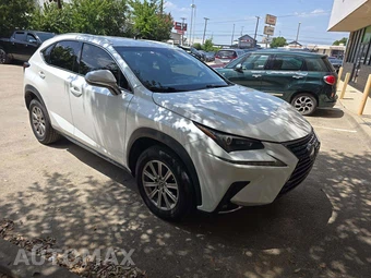 2019 Lexus NX 300 – miniatura 4