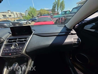 2019 Lexus NX 300 – miniatura 19