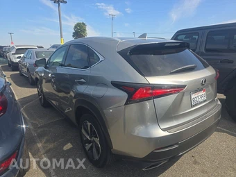 2019 Lexus NX 300 – miniatura 6