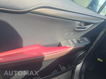 2019 Lexus NX 300 – miniatura 9
