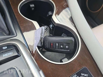 2019 Lexus RX 350 - miniatura 8