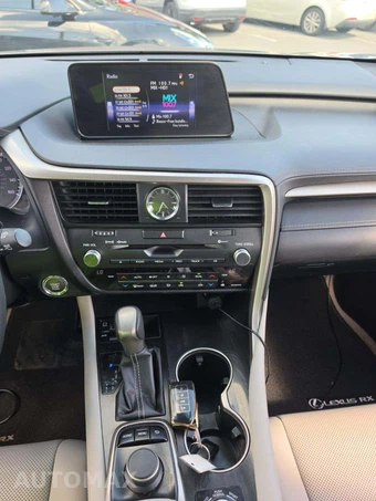 2019 Lexus RX 350 – miniatura 10