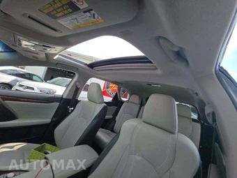 2019 Lexus RX 350L – miniatura 8