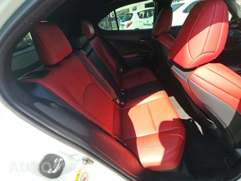 2019 Lexus UX 200 F SPORT - miniatura 13