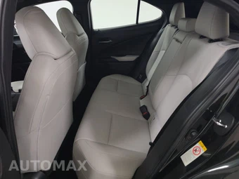 2019 Lexus UX 200 - miniatura 13