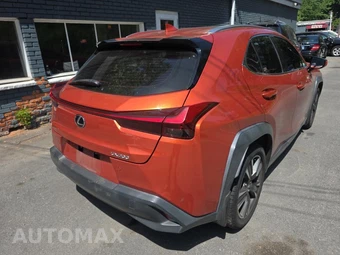 2019 Lexus UX 200 - miniatura 4