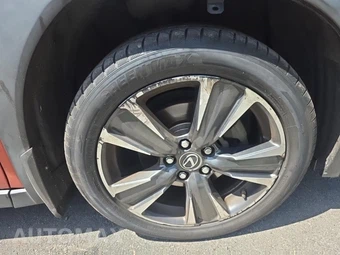 2019 Lexus UX 200 - miniatura 9