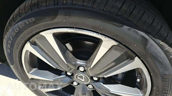 2019 Lexus UX 200 – miniatura 24